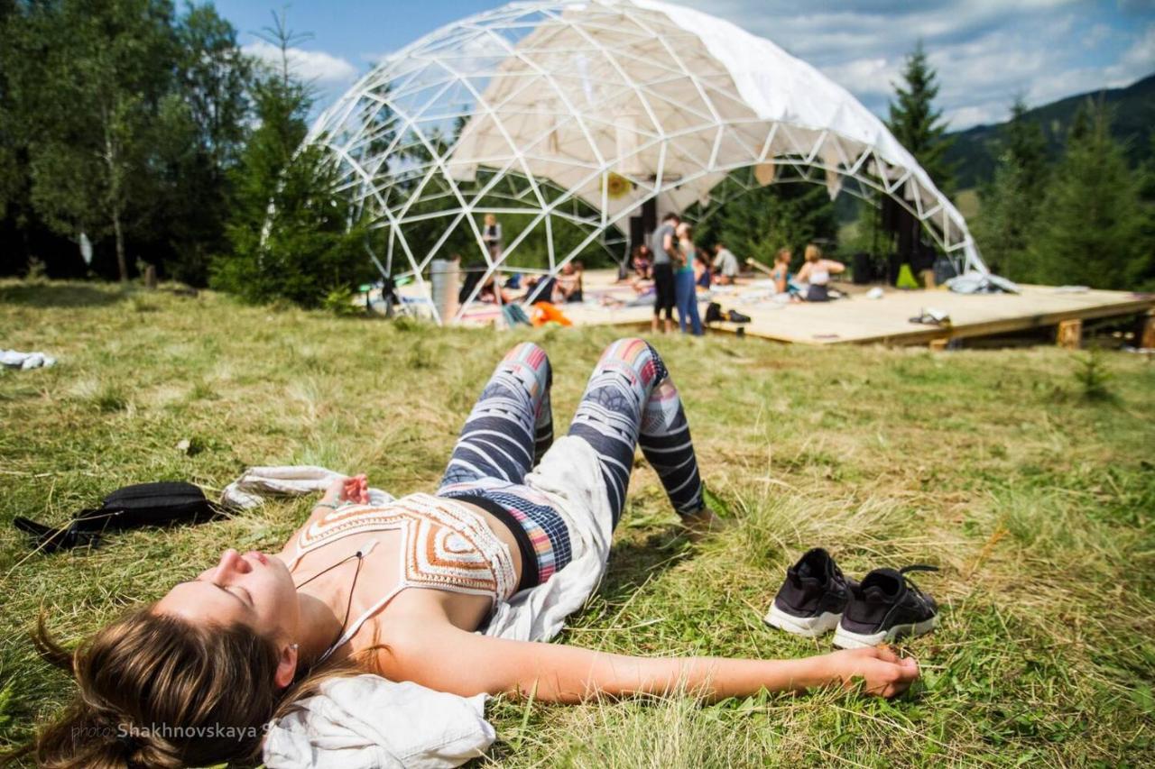 Eco Glamping - Carpathians. Retreat Hub Dzin Space Verkhovyna Exterior foto
